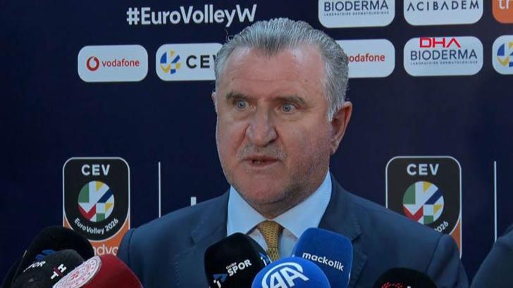 Osman Aşkın Bak: Türkiye voleybolda müthiş işler başarıyor