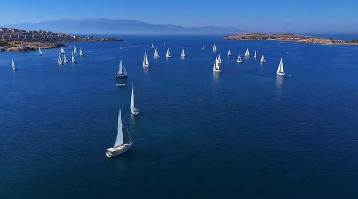 Foça'nın kurtuluş gününde şehit ve gazileri, yelkenliler selamlayacak