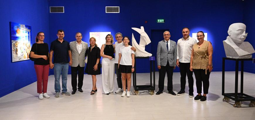 ATSO'dan Antalya'nın görsel hafızasına 76 eserlik koleksiyon
