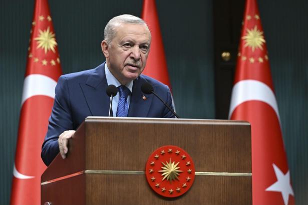 Cumhurbaşkanı Erdoğan: Türkiye'ye dost olan kazanacak, husumet besleyen ise kaybedecektir