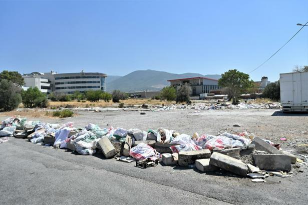 Başkan Eşki'den 'kaçak moloz dökümüne karşı' vatandaşlara destek çağrısı