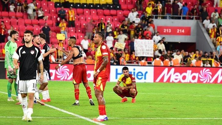Adnan Süvari Sezonu, Göztepe'ye kahır oldu