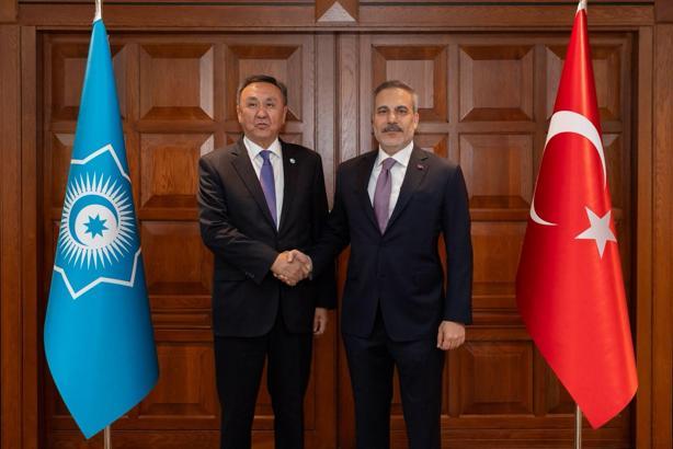 Bakan Fidan, TDT Genel Sekreteri Ömüraliyev'i kabul etti