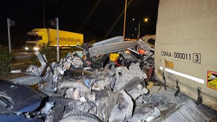 Bursa'da zincirleme kaza; 1 ölü, 7 yaralı
