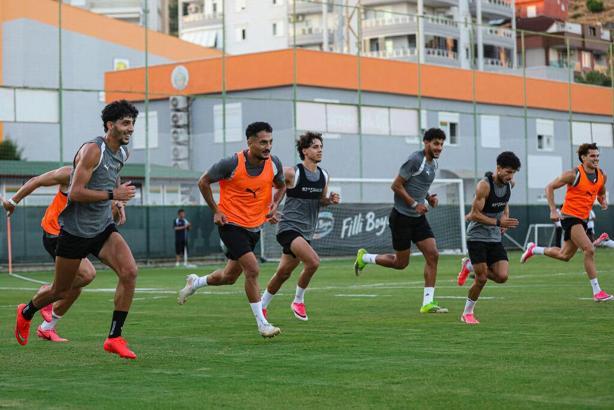 Alanyaspor'da Göztepe hazırlıkları başladı