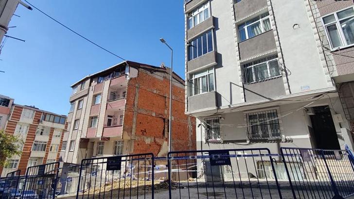 Sultangazi'de hafriyat çalışması sırasında temelinde kayma olan 4 katlı bina tahliye edildi