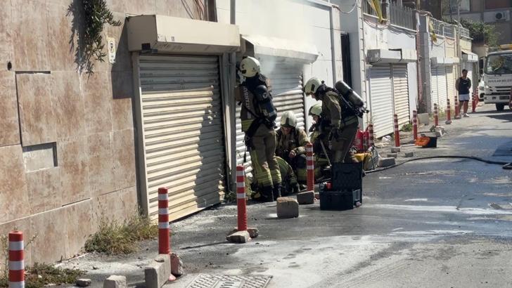 Avcılar'da depo olarak kullanılan garajda yangın