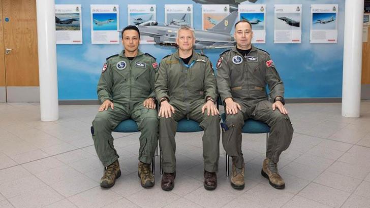 Eurofighter pilotlarının uçuş eğitimi başladı