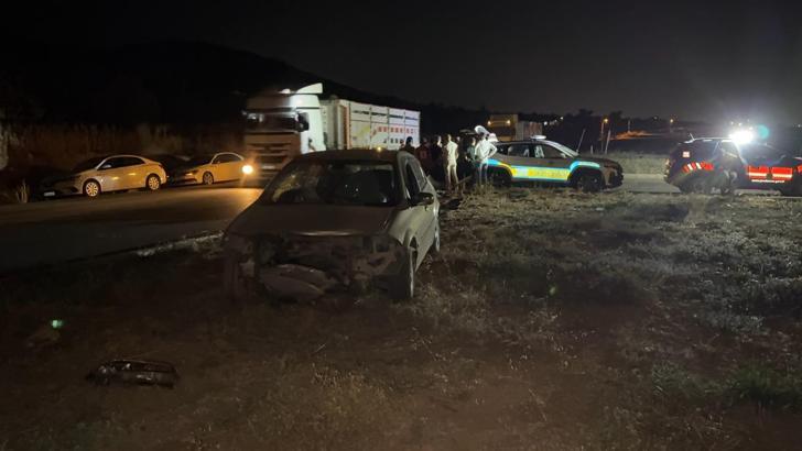 Kilis'te otomobil ile motosiklet çarpıştı: 2 yaralı