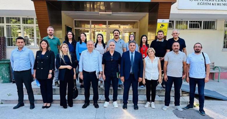 Niğde’de bağımlılıkla mücadele için atölye çalışmaları ele alındı