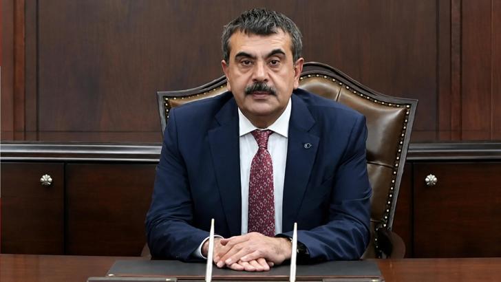 Bakan Tekin'den öğretmenlere ve bakanlık personeline mesaj