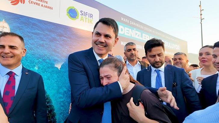 Bakan Kurum: Asrın inşası ile sadece 455 bin konut değil gönüller yaptık