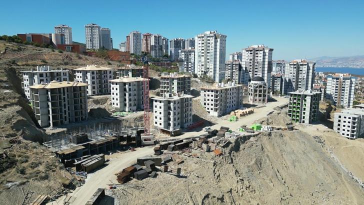 'Karabağlar TOKİ projesi 2027 yazının başında tamamlanmış olacak'