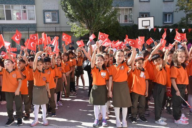 Niğde’de yeni eğitim öğretim yılı başladı