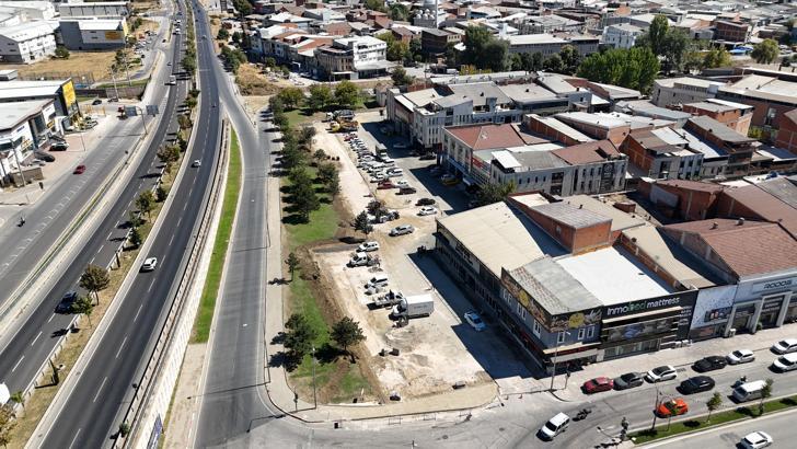 İnegöl’ün Ertuğrul Caddesi’ne 165 araçlık otopark