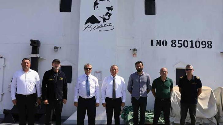 KKTC Başbakanı Üstel, Girne açıklarındaki arama çalışmalarını inceledi