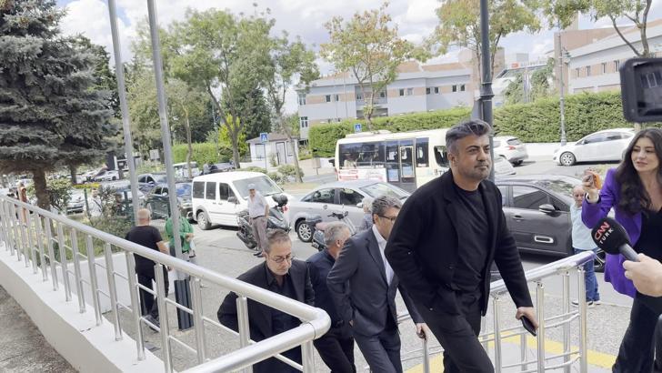 'Kurtlar Vadisi' dizisinin senaristleri ifade için Silivri Adliyesi'ne geldi