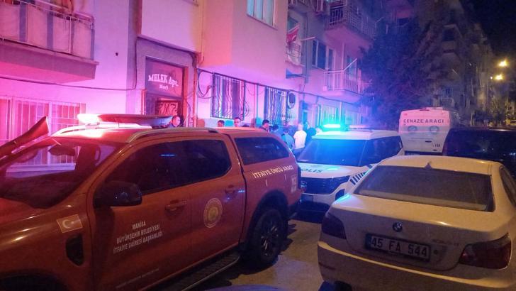 Kötü koku gelen evinde ölü bulundu