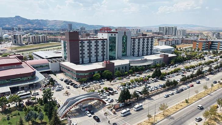 Afyonkarahisar'da 'reçeteli ilaçların yasa dışı yollarla temini' operasyonu; 15 gözaltı