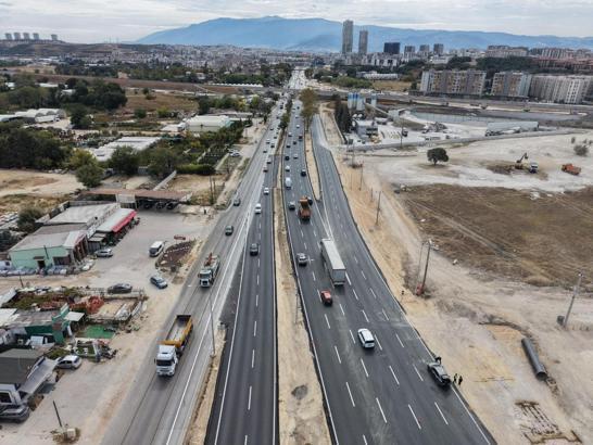 Geçit Köprüsü ve bağlantı yolları, çift yönlü olarak trafiğe açıldı