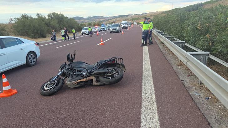 Kamyona arkadan çarpan motosikletin sürücü hayatını kaybetti