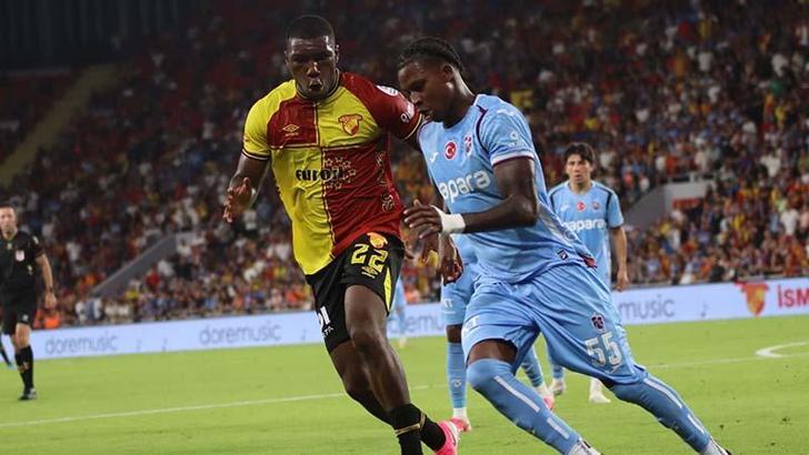 Göztepe'de golcü Armstrong formayı kaptırdı