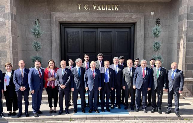 Bakan Güler: 'Terörsüz Türkiye' hedefimiz bin yıllık kardeşliğimizin daha da güçlenmesini esas almaktadır