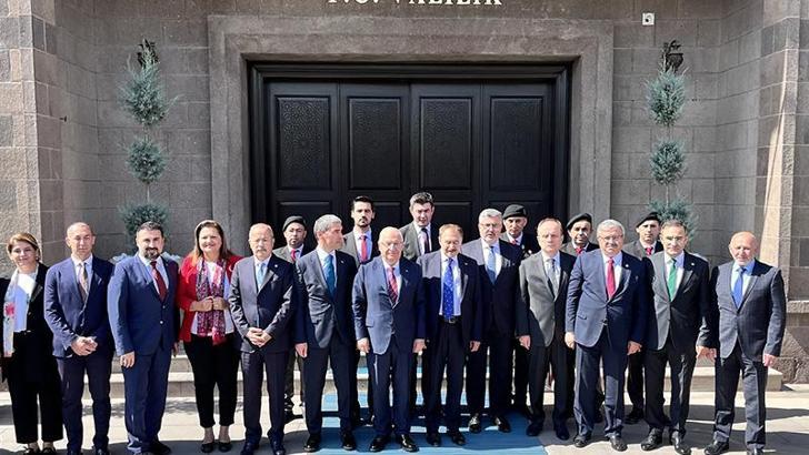 Bakan Güler: 'Terörsüz Türkiye' hedefimiz bin yıllık kardeşliğimizin daha da güçlenmesini esas almaktadır