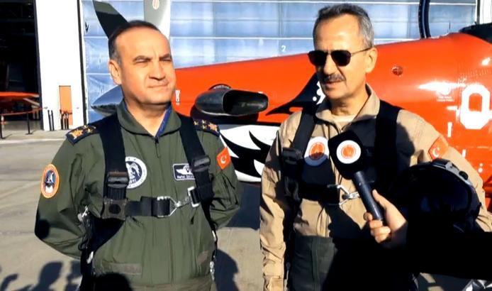 Haluk Görgün ve Orgeneral Dalkıran, HÜRKUŞ-2 ve HÜRJET ile test uçuşu gerçekleştirdi