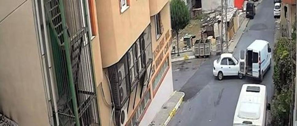 Arnavutköy'de polisin 'dur' ihtarına uymayan sürücü Avcılar'da yakalandı; kovalamaca kamerada