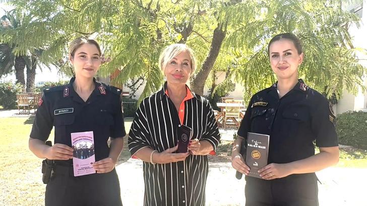 Emel Sayın’dan kadınlara KADES çağrısı