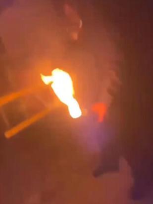 Arnavutköy'de aracı ateşe veren 2 şüpheli yakalandı