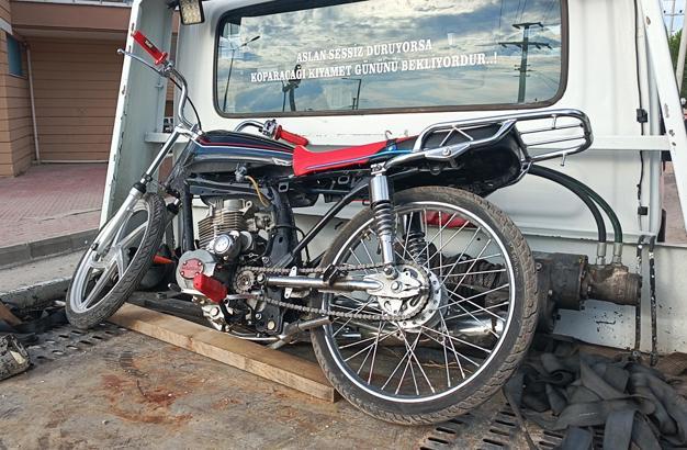 'Dur' ihtarına uymayan motosikletliye 543 bin lira ceza