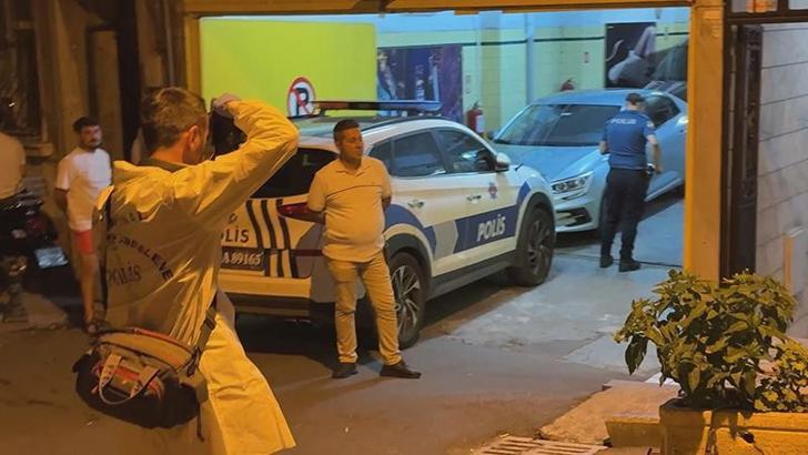 Şişli’de odadaki silah sesini duyan anne, oğlunu başından vurulmuş halde buld