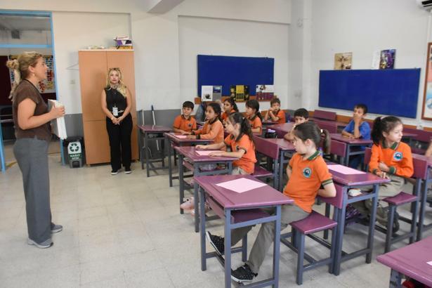 İzmir'de fırsat eşitliği için bilim köprüsü kuruldu