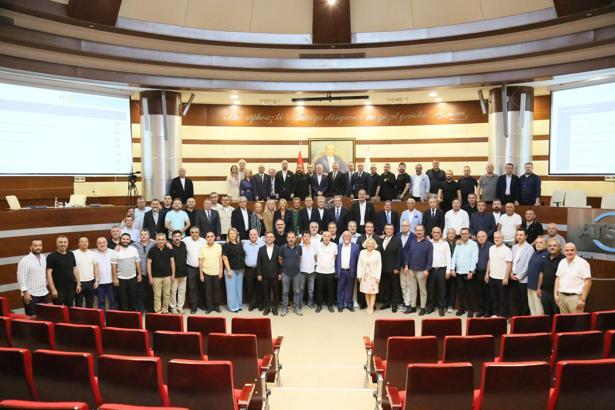 ATSO’nun son meclisi tartışmalı geçti