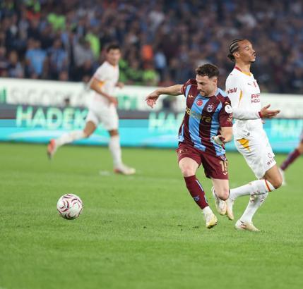 Mustafa Eskihellaç'a milli davet