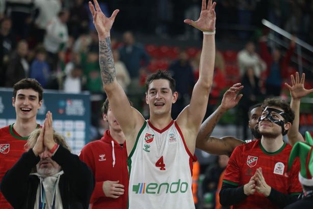 Karşıyaka potasında transfer yasağı kalktı
