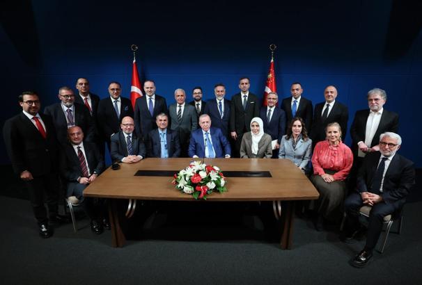 Cumhurbaşkanı Erdoğan: Türkiye ekonomisine yönelik bir risk söz konusu değil