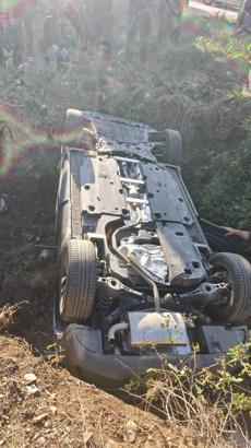 Bursa'da kontrolden çıkan otomobil dere yatağına düştü: 5 yaralı