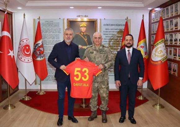 Çorluspor 1947'den Gazi Tümgeneral Davut Ala'ya ziyaret