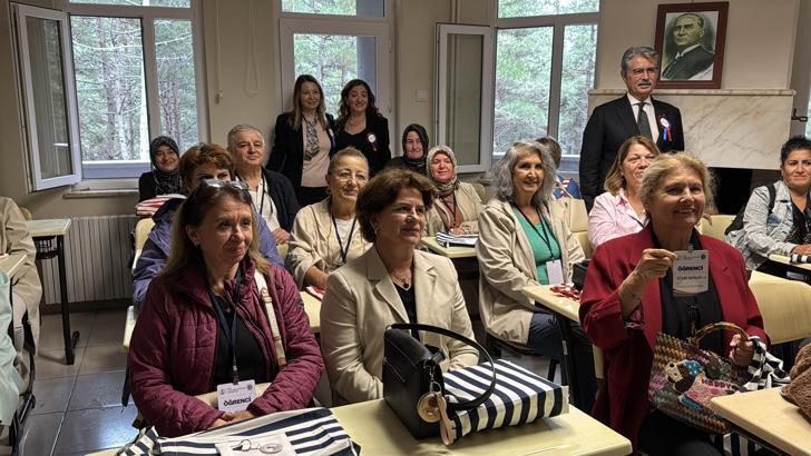 Samsun’da 55-75 yaş grubuna özel ‘Yaşam Boyu Öğrenme Üniversitesi’ açıldı