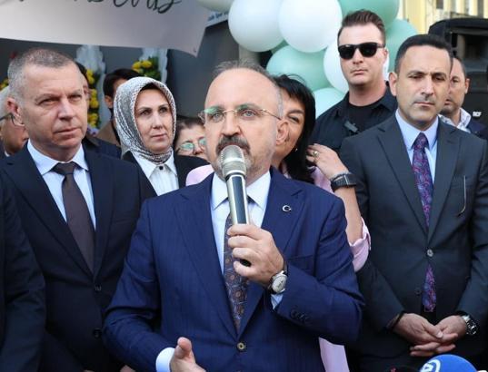 Bakan Yardımcısı Turan: Ailelerimiz şiddet riskine dikkat ederek süreci takip etsinler