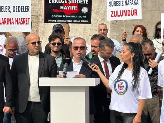 Ankara'da 'süresiz nafaka' protestosu