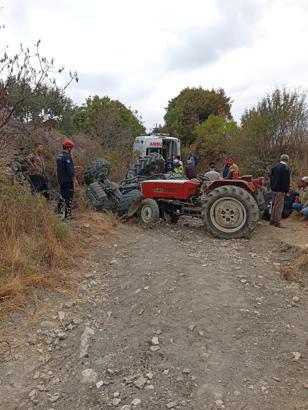Manisa’da traktör devrildi: 2 ölü, 3 yaralı