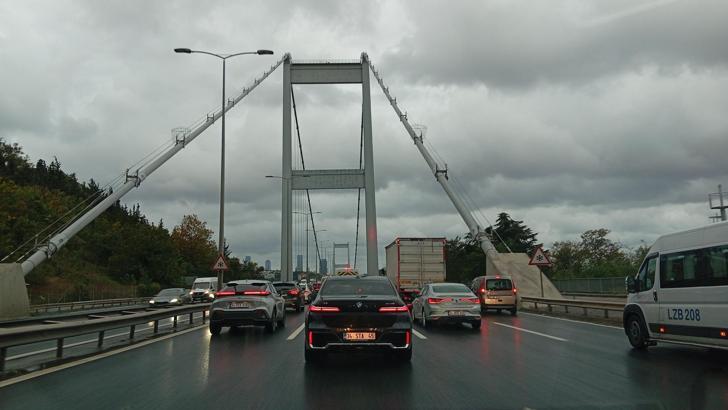 İstanbul'da haftanın ilk iş günü trafik yoğunluğu oluştu