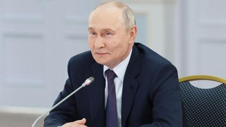 Rusya Devlet Başkanı Putin orduyu büyütme kararı aldı