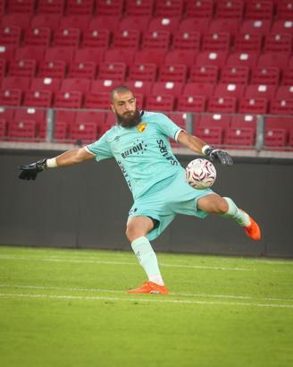 Göztepe'de kaleci Luka Gugeshashvili'ye af yok
