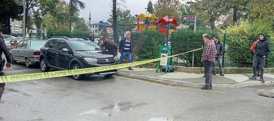 Kardeşini tabancayla yaralayıp, kaçtı