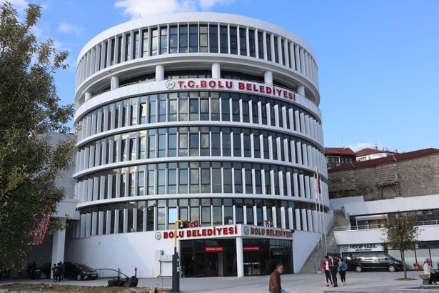 Bolu Belediyesi bünyesindeki kooperatife zimmet soruşturmasında 3 şüpheli serbest bırakıldı